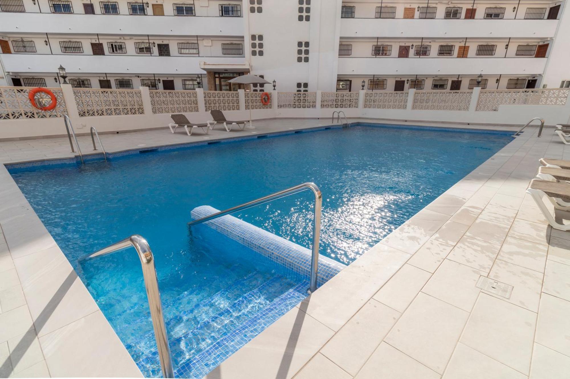 Rentitspain Apartamento Arce 13 Balcon Con Vista Al Mar Nerja Esterno foto